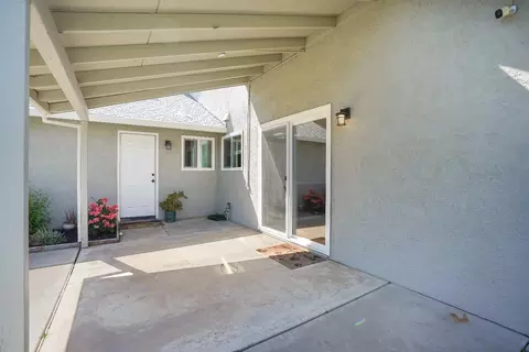 562 Van Dyken Way, Ripon, CA 95366 photo 25