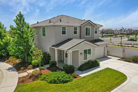2686 Lockborne Ct, Lathrop, CA 95330 photo 2