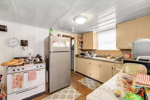 Kitchen - 25744 Upper Scenic Dr, Long Barn, CA 95335 photo 2 of 2