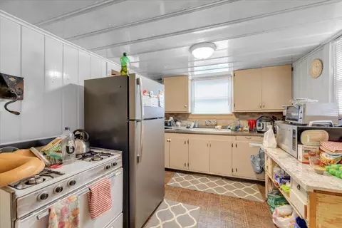 Kitchen - 25744 Upper Scenic Dr, Long Barn, CA 95335 photo 1 of 2