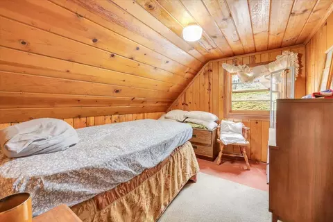 Bedroom - 25744 Upper Scenic Dr, Long Barn, CA 95335 photo 2 of 2