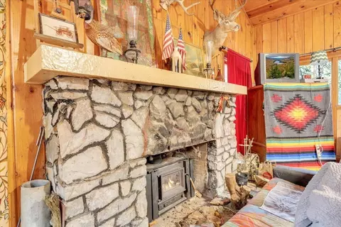 Living - 25744 Upper Scenic Dr, Long Barn, CA 95335 photo 4 of 10