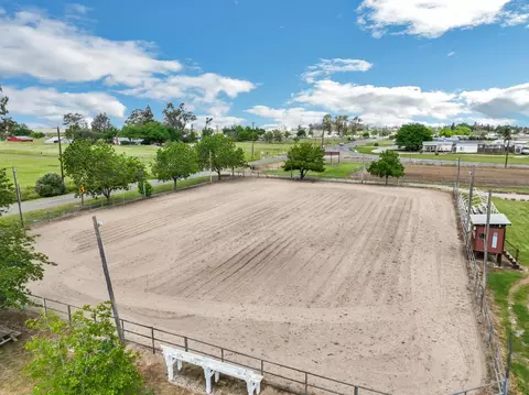 View/Area - 8846 Sorento Rd, Elverta, CA 95626 photo 4 of 9