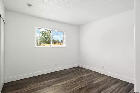 Bedroom - 204 Willowmere Dr, Folsom, CA 95630 photo 4 of 7