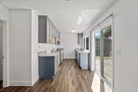 Entry Way - 204 Willowmere Dr, Folsom, CA 95630 photo 1 of 3