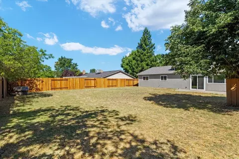 Exterior - 204 Willowmere Dr, Folsom, CA 95630 photo 12 of 12