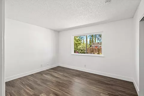 Bedroom - 204 Willowmere Dr, Folsom, CA 95630 photo 2 of 7
