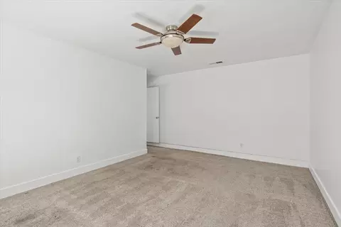 Bedroom - 204 Willowmere Dr, Folsom, CA 95630 photo 1 of 7
