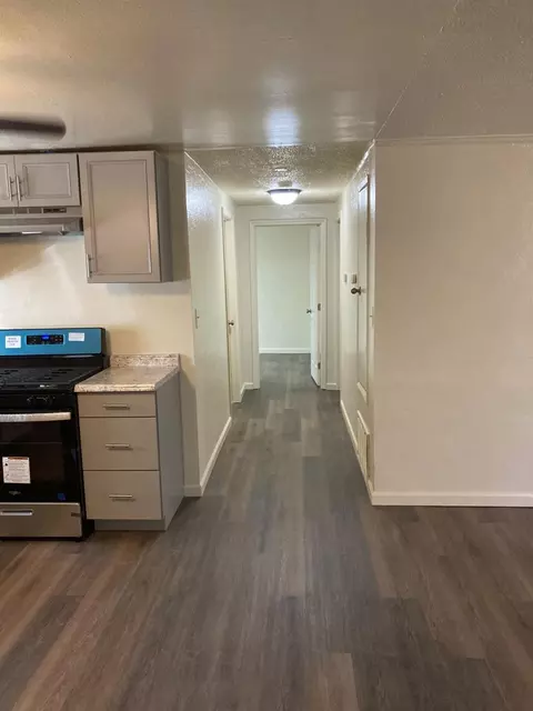 5692 Riverside Dr, Olivehurst, CA 95961 photo 3