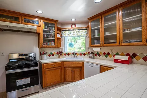 1722 Lauralee Ct, Modesto, CA 95350 photo 11