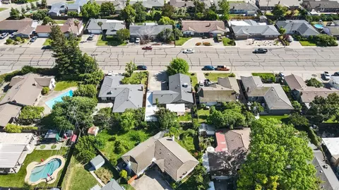 View/Area - 1725 W Lodi Ave, Lodi, CA 95242 photo 4 of 4