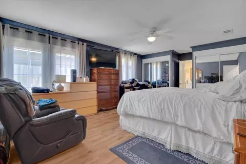 Bedroom - 662 Paradise Rd, Modesto, CA 95351 photo 1 of 4