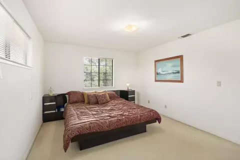 Bedroom - 5335 Robertson Ave, Carmichael, CA 95608 photo 4 of 6
