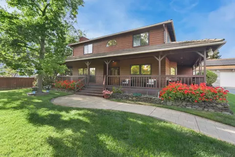 Exterior - 5335 Robertson Ave, Carmichael, CA 95608 photo 5 of 20