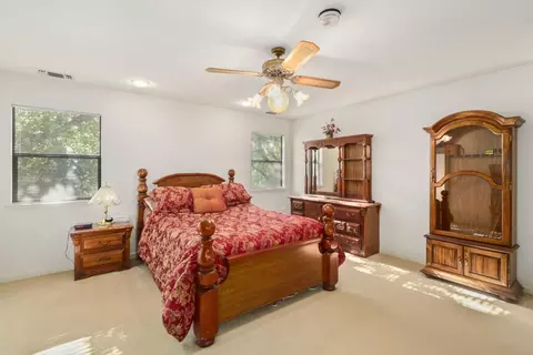 Bedroom - 5335 Robertson Ave, Carmichael, CA 95608 photo 2 of 6