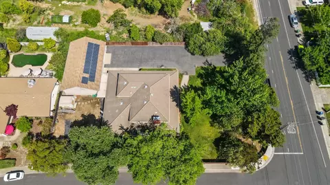 View/Area - 5335 Robertson Ave, Carmichael, CA 95608 photo 2 of 6