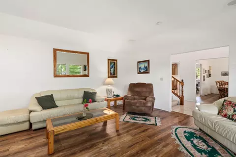 Living - 5335 Robertson Ave, Carmichael, CA 95608 photo 3 of 4