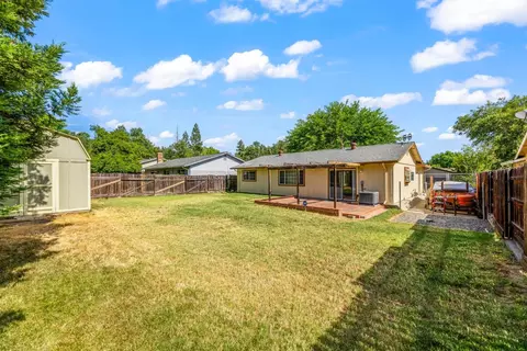 8658 Pardillo Ave, Orangevale, CA 95662 photo 4