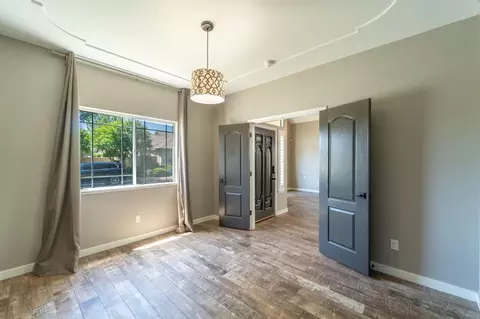 2570 Hogan Dr, Turlock, CA 95382 photo 11