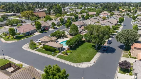 2570 Hogan Dr, Turlock, CA 95382 photo 7