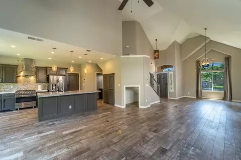 2570 Hogan Dr, Turlock, CA 95382 photo 13