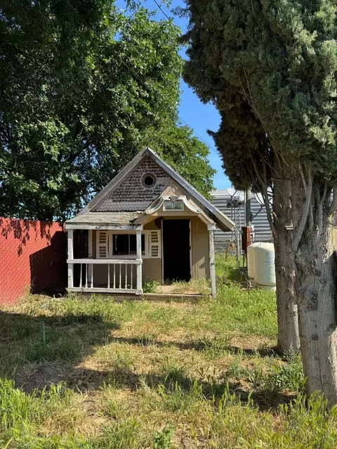 531 Lathrop St, Modesto, CA 95358 photo 20