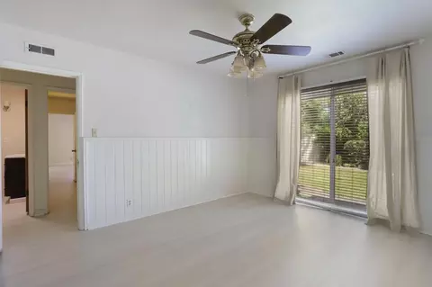 Bedroom - 6791 E Live Oak Rd, Lodi, CA 95240 photo 1 of 10