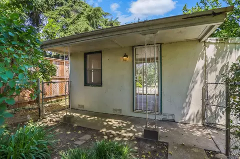 Exterior - 6791 E Live Oak Rd, Lodi, CA 95240 photo 18 of 23