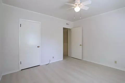Bedroom - 6791 E Live Oak Rd, Lodi, CA 95240 photo 3 of 10