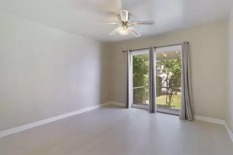 Bedroom - 6791 E Live Oak Rd, Lodi, CA 95240 photo 4 of 10