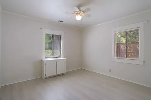 Bedroom - 6791 E Live Oak Rd, Lodi, CA 95240 photo 2 of 10