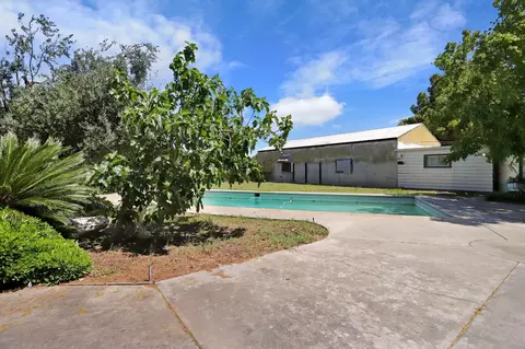 Exterior - 6791 E Live Oak Rd, Lodi, CA 95240 photo 20 of 23