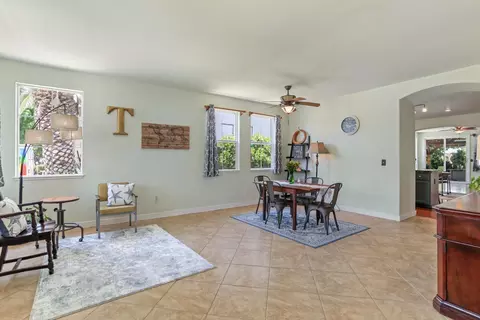 825 Sunnyside Ln, Tracy, CA 95377 photo 7