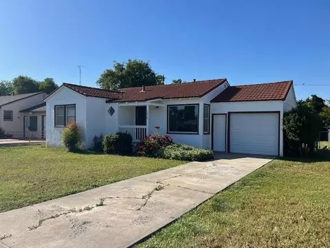 1015 South Ave, Gustine, CA 95322 photo 2