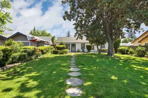 528 Forrest Ave, Lodi, CA 95240 photo 1