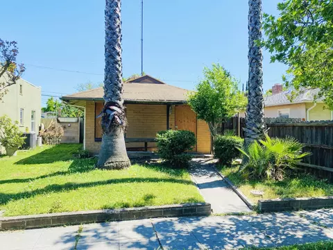 10 Ellis St, Stockton, CA 95204