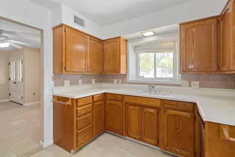 7200 Lynnbrook Ct, Carmichael, CA 95608 photo 16