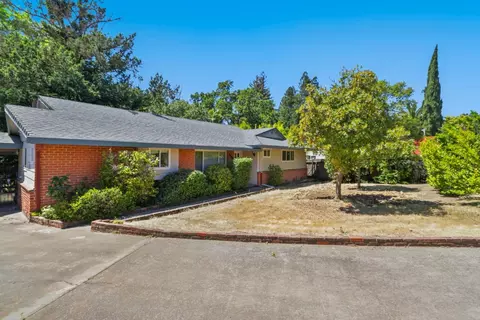 7200 Lynnbrook Ct, Carmichael, CA 95608 photo 2