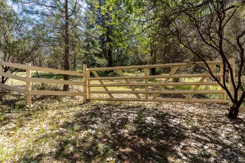 13096 Thoroughbred Loop, Grass Valley, CA 95949 photo 5