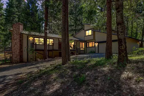 11299 Murchie Mine Rd, Nevada City, CA 95959