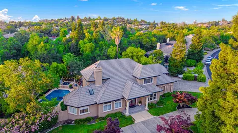 256 American River Canyon Dr, Folsom, CA 95630