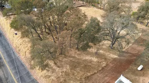 3187 Antonovich Rd, Valley Springs, CA 95252