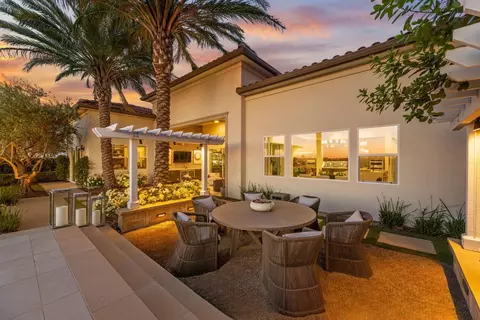 Exterior - 3906 Skyline Dr, Rocklin, CA 95677 photo 21 of 25