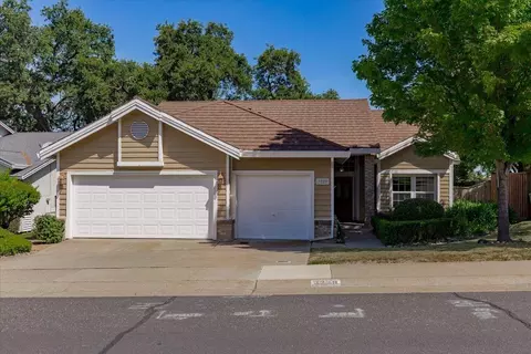 3229 Outlook Dr, Rocklin, CA 95765