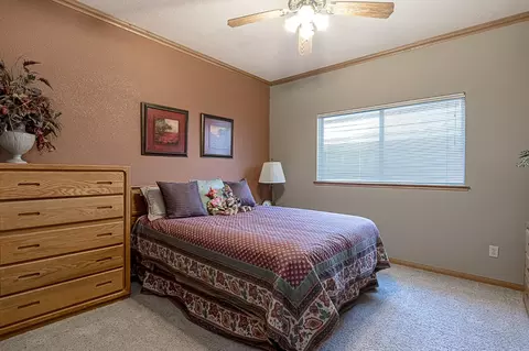 Bedroom - 2404 Chianti Cir, Modesto, CA 95356 photo 1 of 2