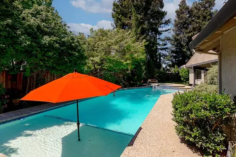 Exterior - 2404 Chianti Cir, Modesto, CA 95356 photo 9 of 18