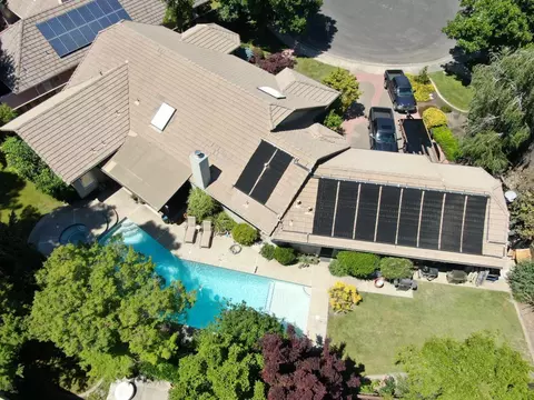 Exterior - 2404 Chianti Cir, Modesto, CA 95356 photo 13 of 18