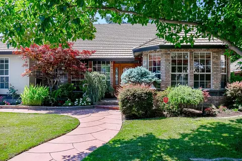 Exterior - 2404 Chianti Cir, Modesto, CA 95356 photo 4 of 18