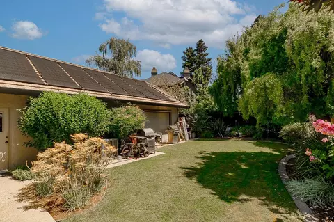 Exterior - 2404 Chianti Cir, Modesto, CA 95356 photo 8 of 18