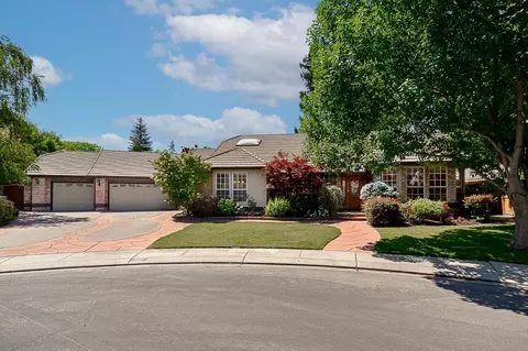 Exterior - 2404 Chianti Cir, Modesto, CA 95356 photo 2 of 18